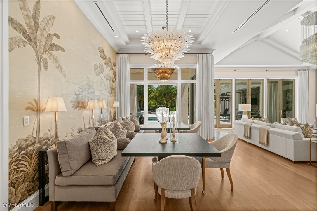 142 Eugenia Dr Naples, FL 34108