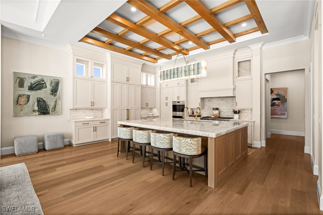 142 Eugenia Dr Naples, FL 34108