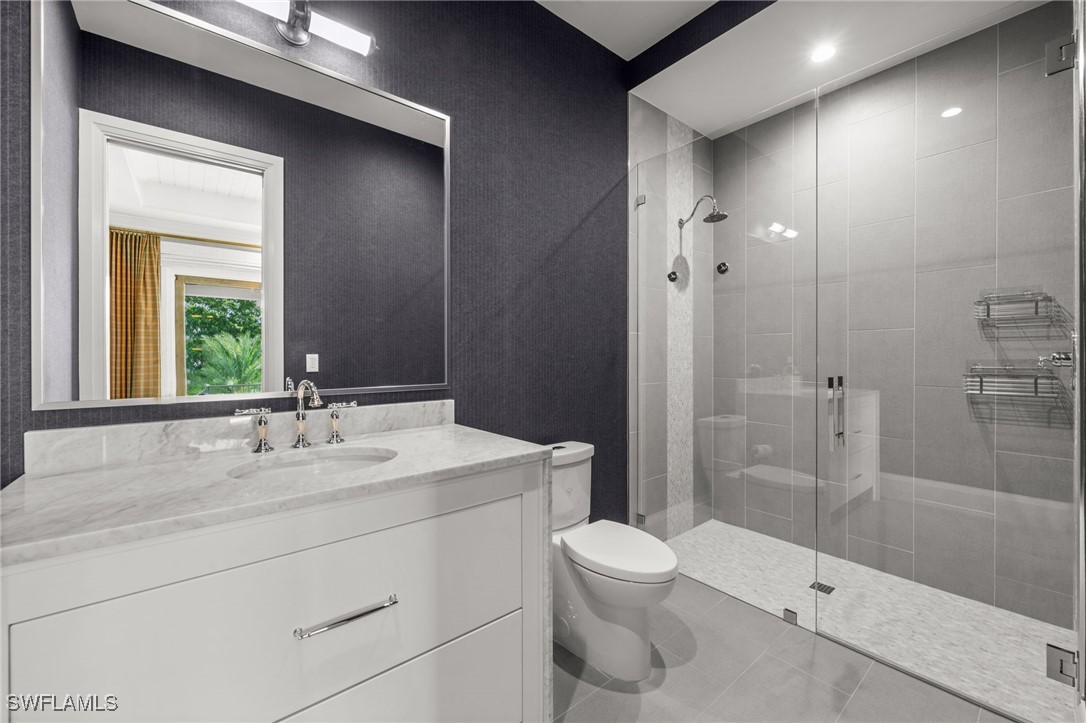 142 Eugenia Dr Naples, FL 34108