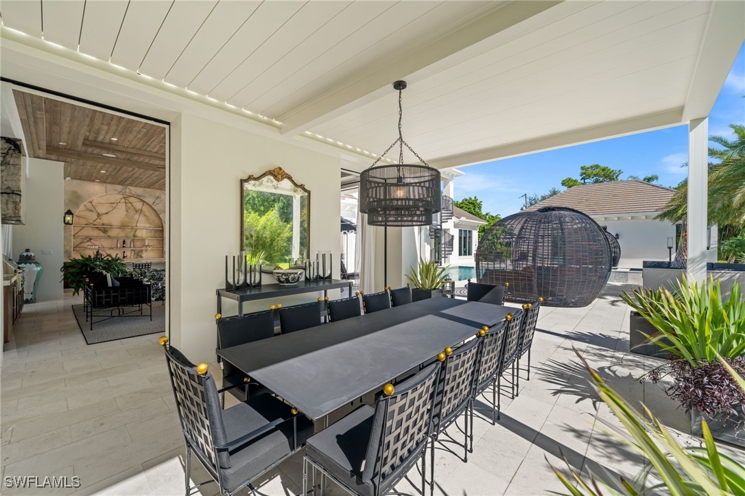 142 Eugenia Dr Naples, FL 34108