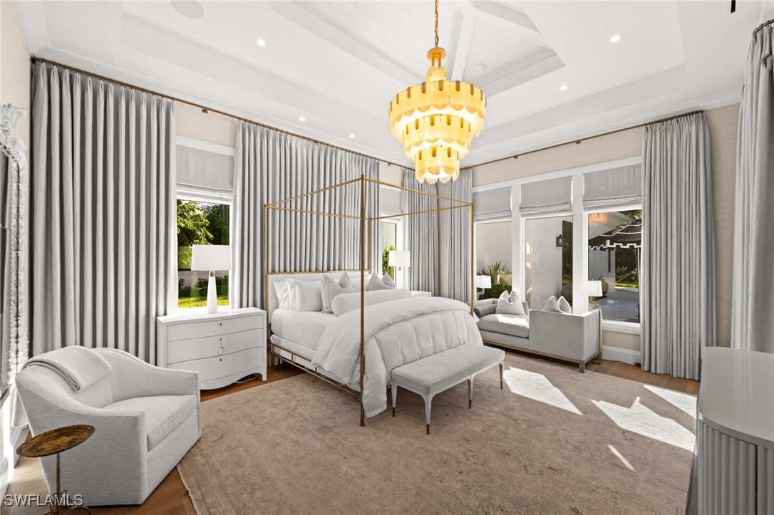 142 Eugenia Dr Naples, FL 34108