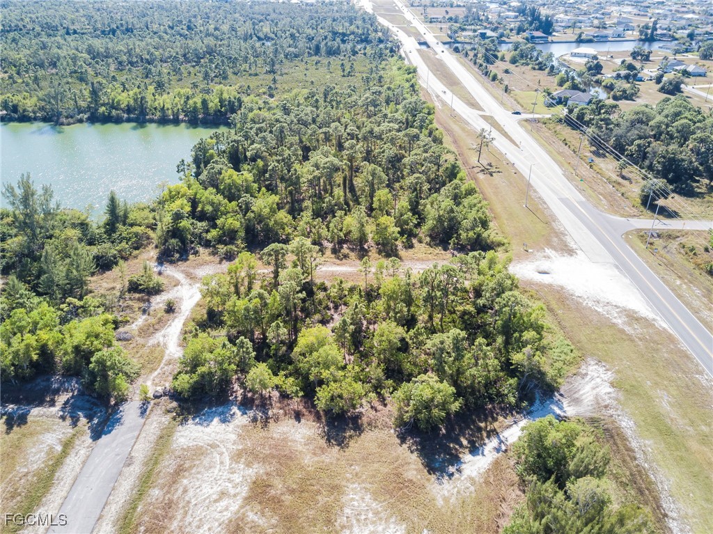 2455 Burnt Store Rd Cape Coral, FL 33993