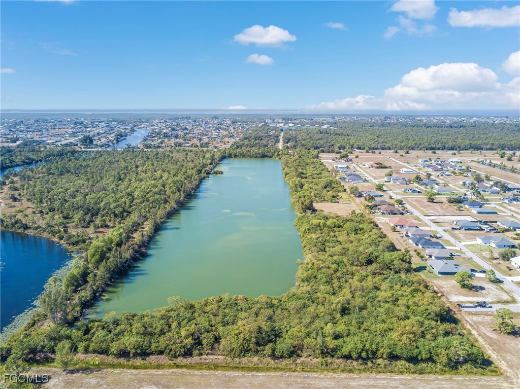 2455 Burnt Store Rd Cape Coral, FL 33993