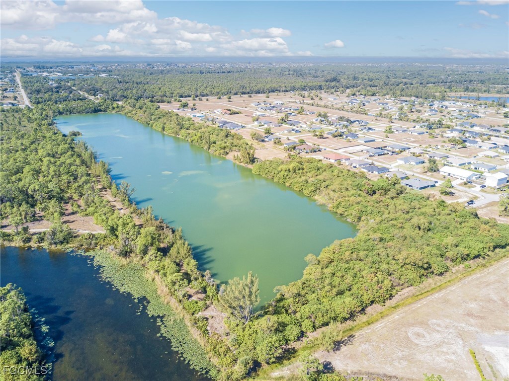 2455 Burnt Store Rd Cape Coral, FL 33993