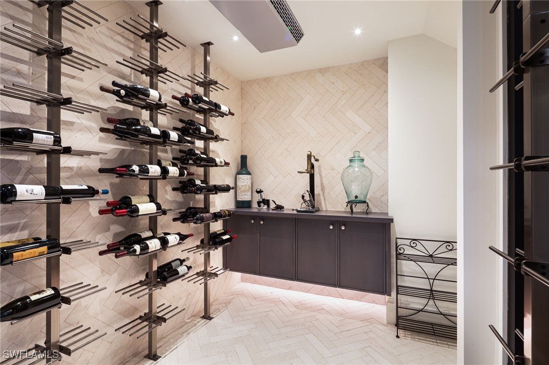 50 Mahogany Dr Naples, FL 34108