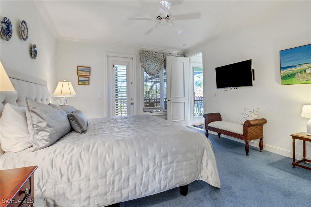 355 Sedgwick Ct Naples, FL 34108