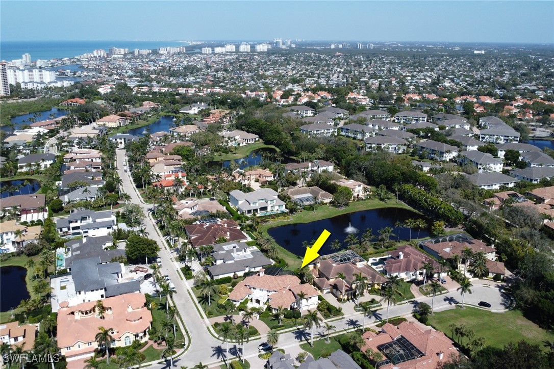 355 Sedgwick Ct Naples, FL 34108