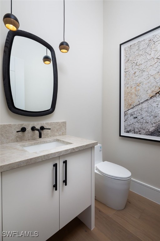 223 Bayview Ave Naples, FL 34108