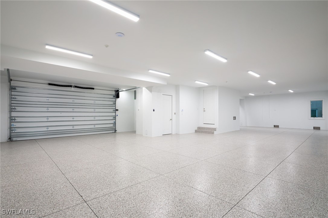 223 Bayview Ave Naples, FL 34108