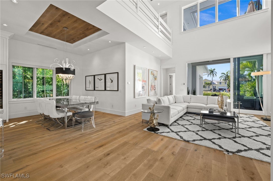 770 Park St Naples, FL 34102