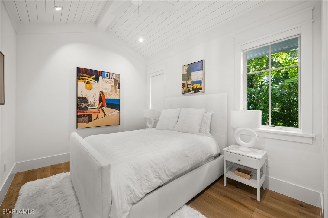 770 Park St Naples, FL 34102