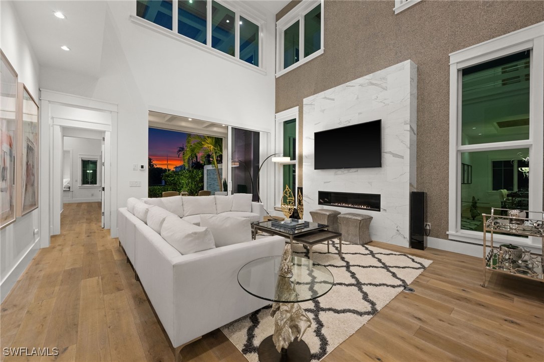 770 Park St Naples, FL 34102