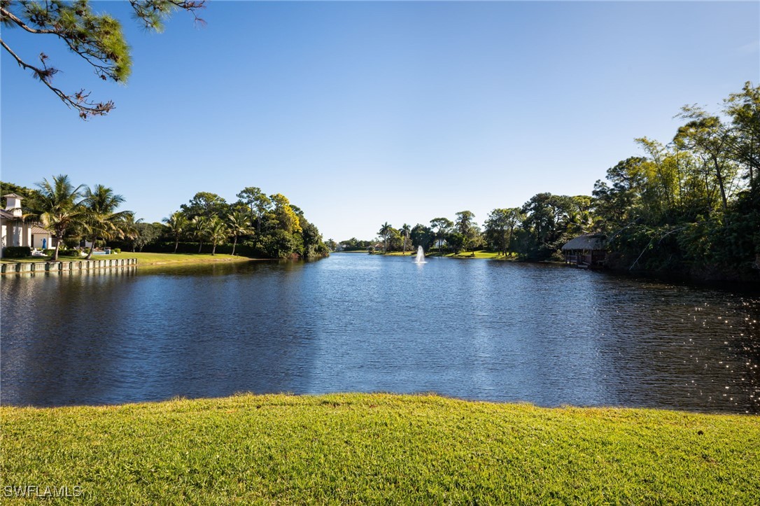 6590 Trail Blvd Naples, FL 34108