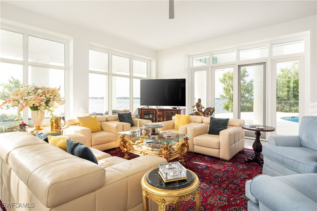 14040 Schultz Rd Fort Myers, FL 33908