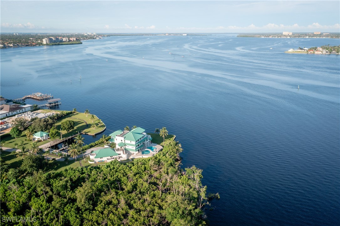 14040 Schultz Rd Fort Myers, FL 33908