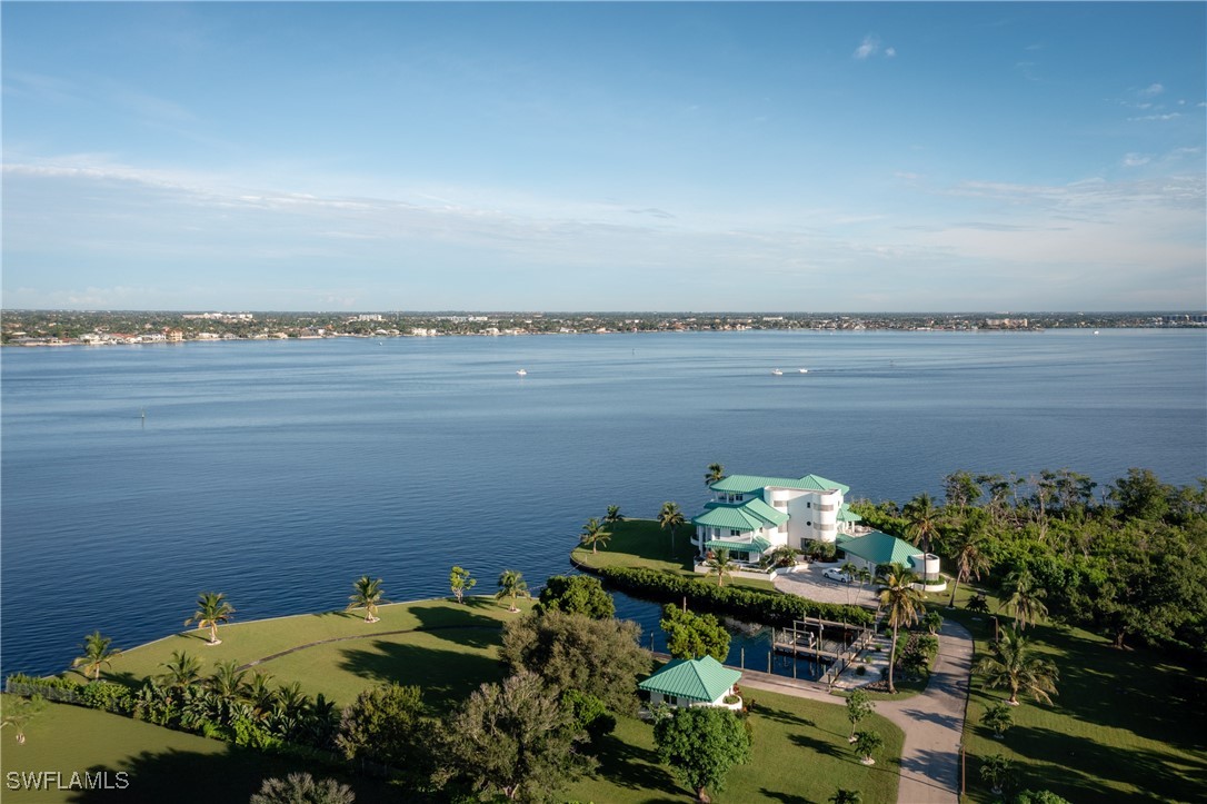 14040 Schultz Rd Fort Myers, FL 33908