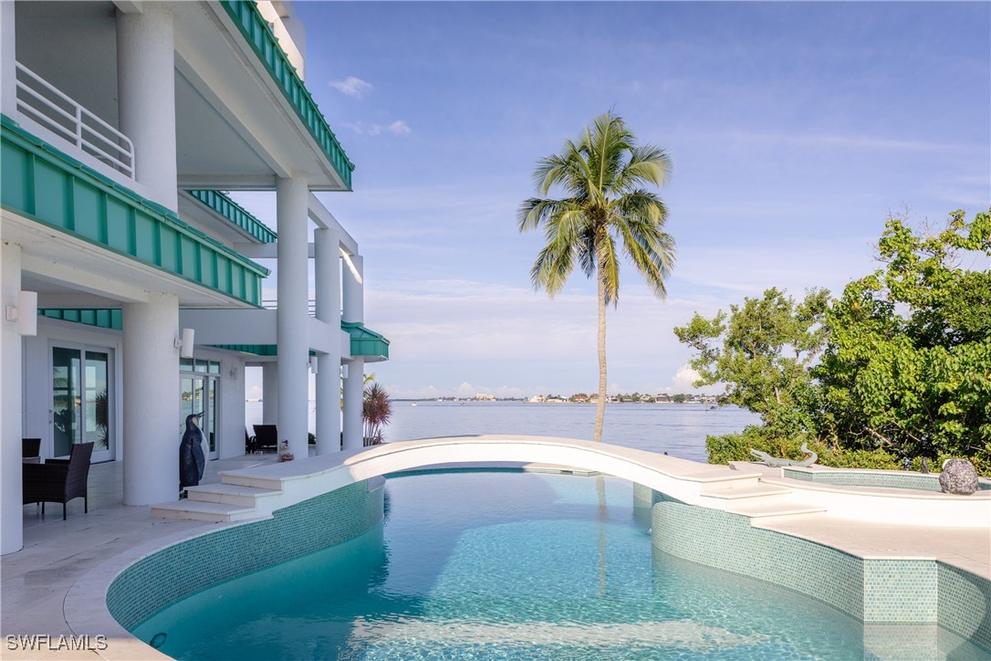 14040 Schultz Rd Fort Myers, FL 33908