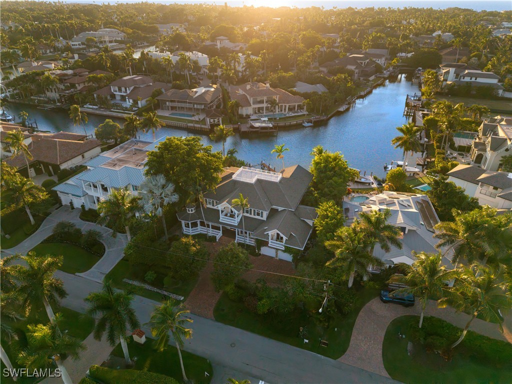 2170 Marina Dr Naples, FL 34102