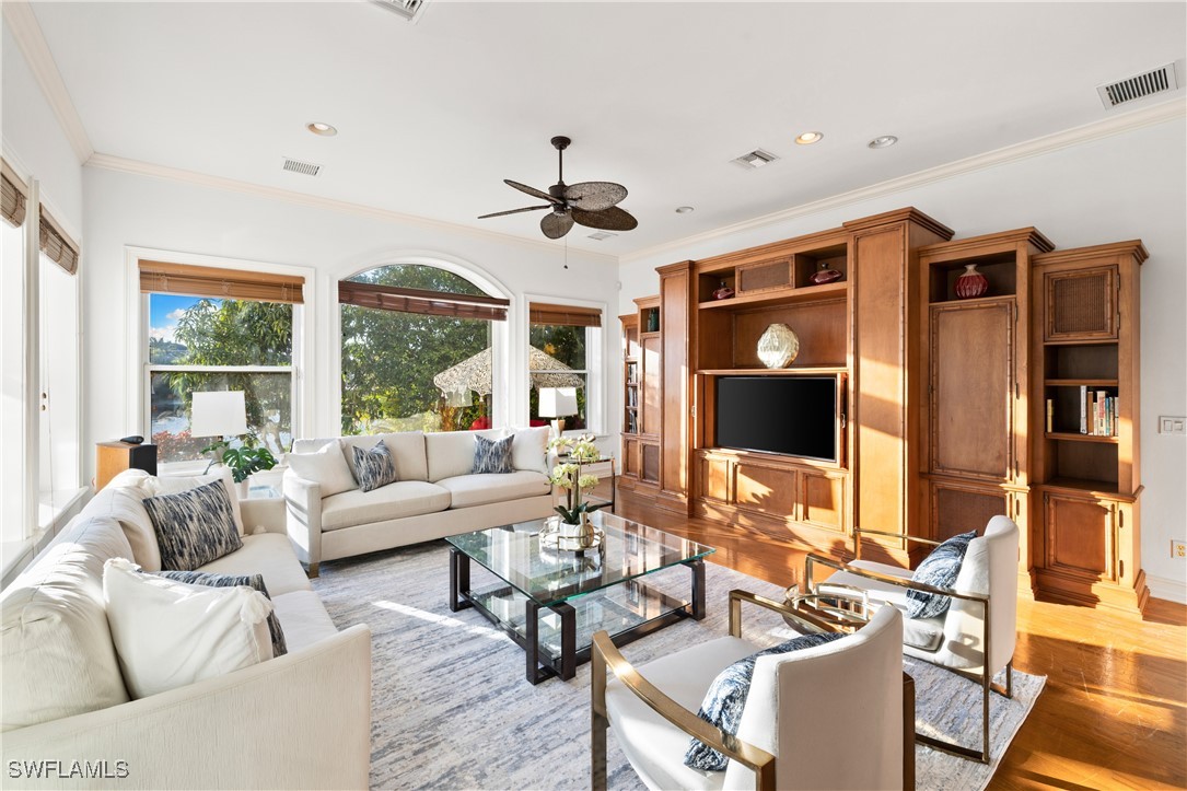 2170 Marina Dr Naples, FL 34102