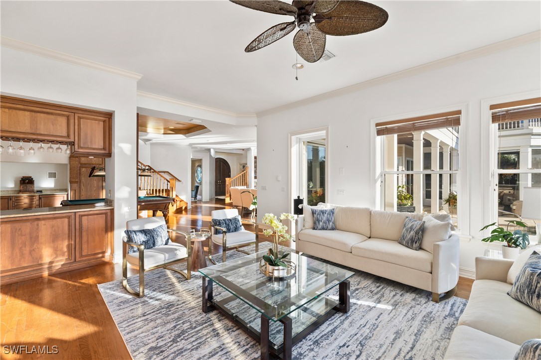 2170 Marina Dr Naples, FL 34102