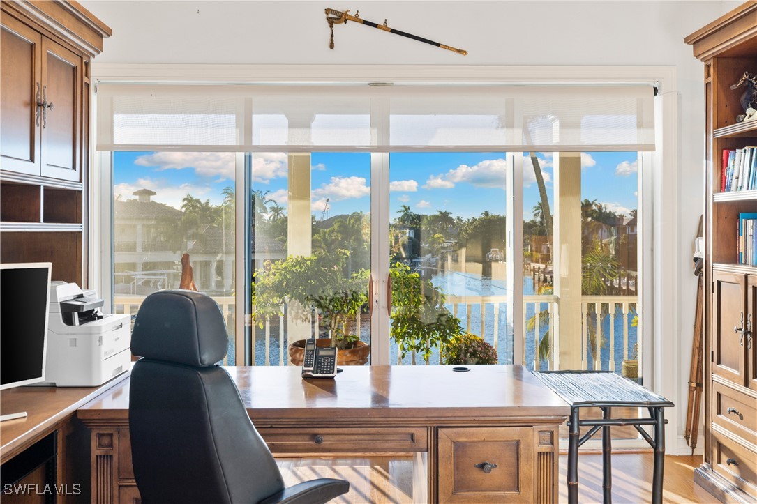 2170 Marina Dr Naples, FL 34102