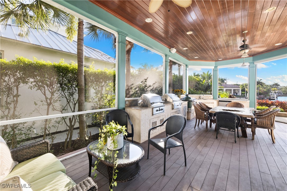 2170 Marina Dr Naples, FL 34102