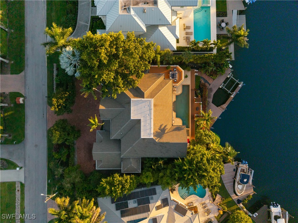 2170 Marina Dr Naples, FL 34102