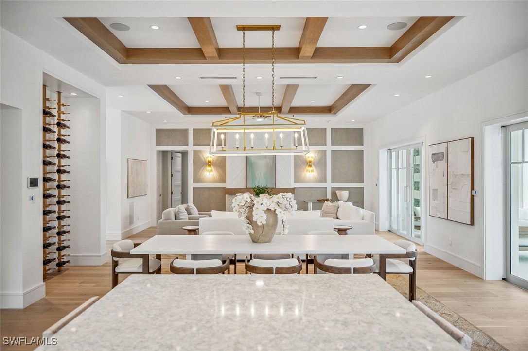 187 10th Ave Naples, FL 34102