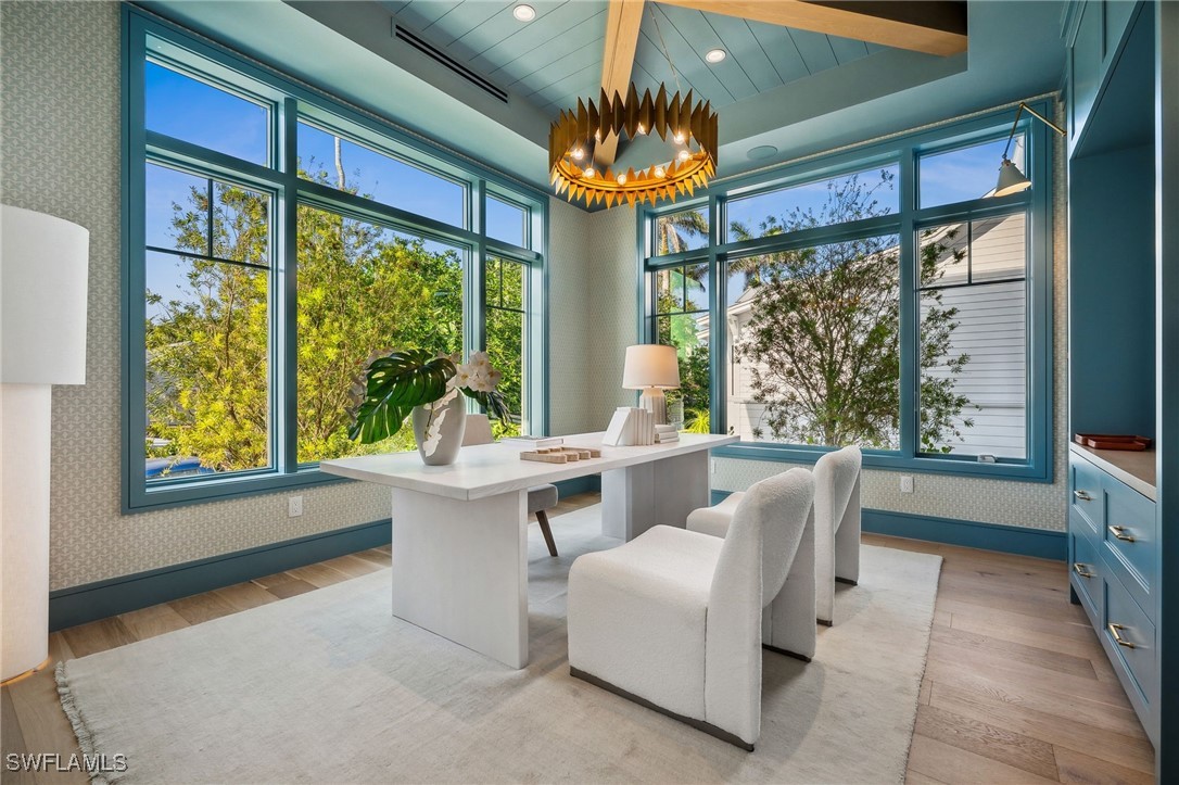 187 10th Ave Naples, FL 34102