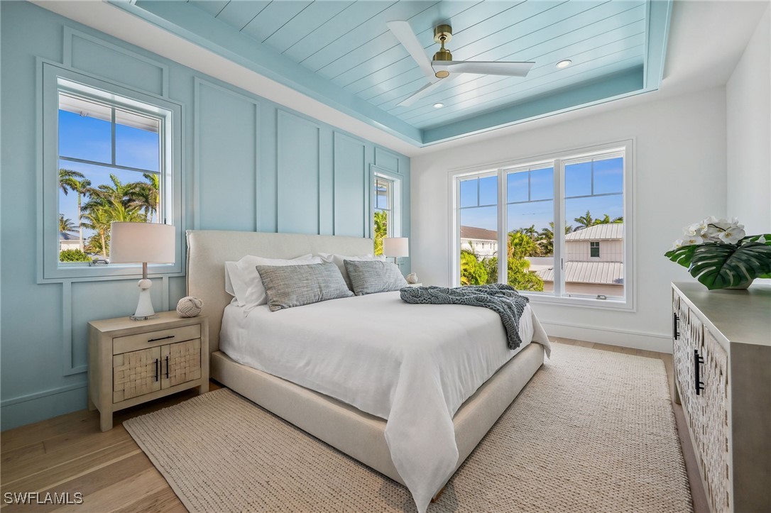 187 10th Ave Naples, FL 34102