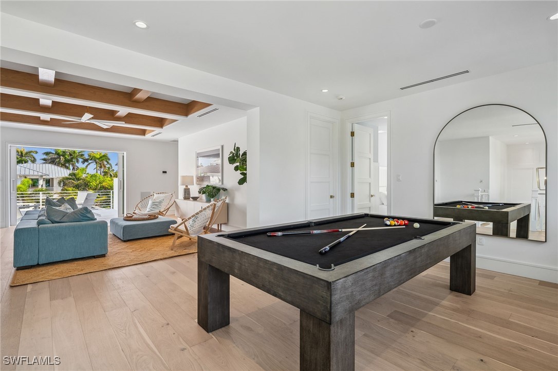 187 10th Ave Naples, FL 34102