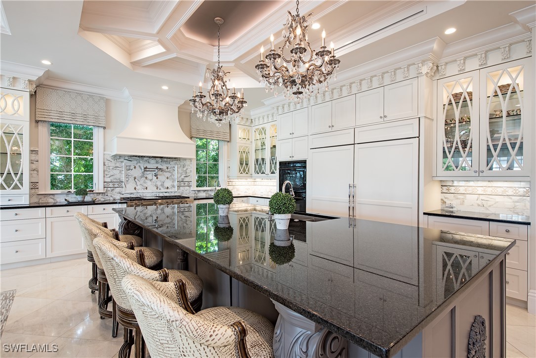 233 Mermaids Bight Naples, FL 34103