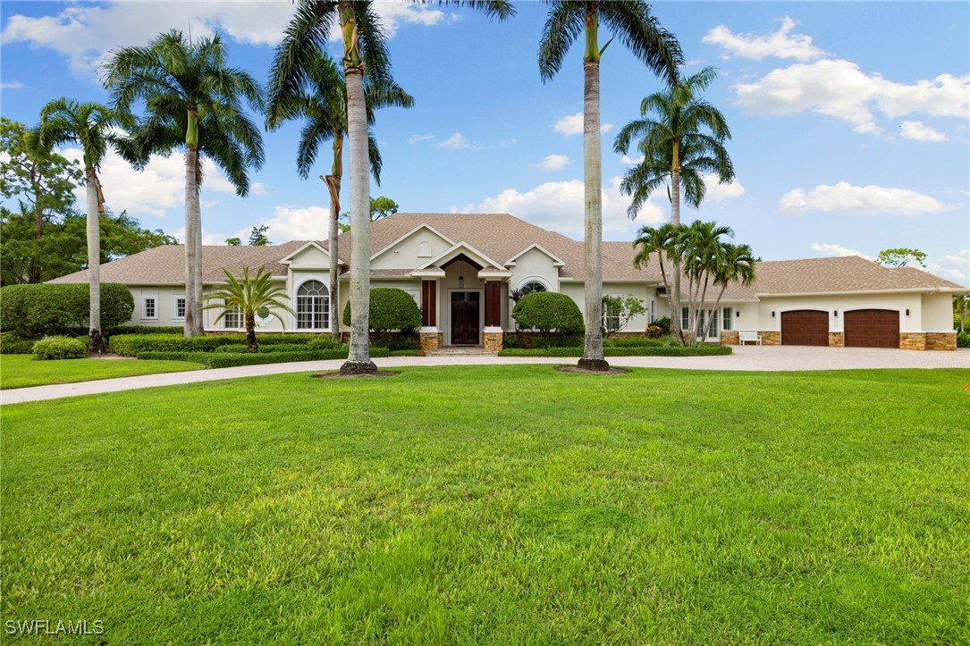 707 Hickory Rd Naples, FL 34108