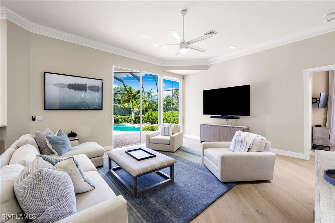 707 Hickory Rd Naples, FL 34108