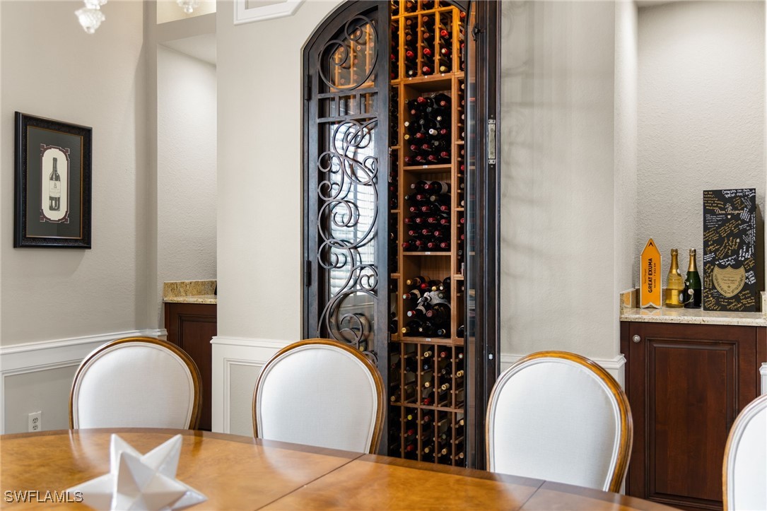 707 Hickory Rd Naples, FL 34108