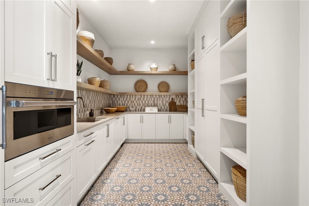 506 Neapolitan Ln Naples, FL 34103