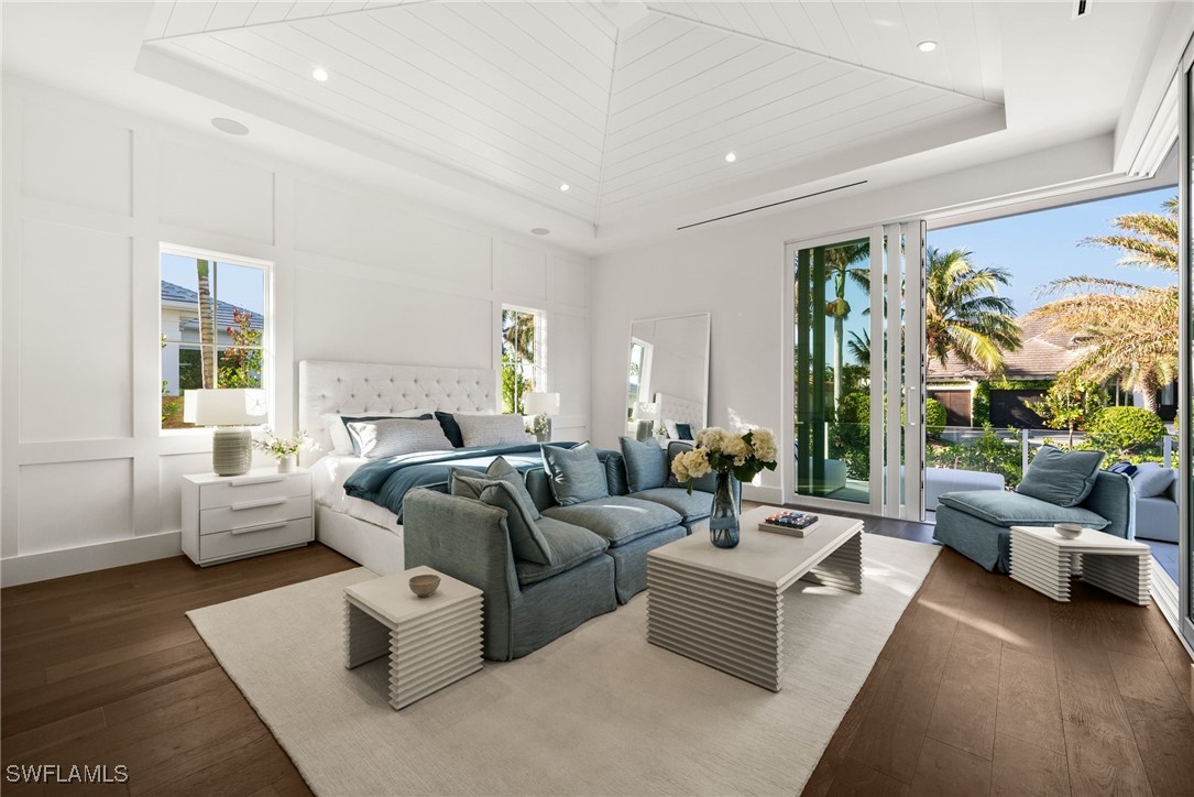 506 Neapolitan Ln Naples, FL 34103