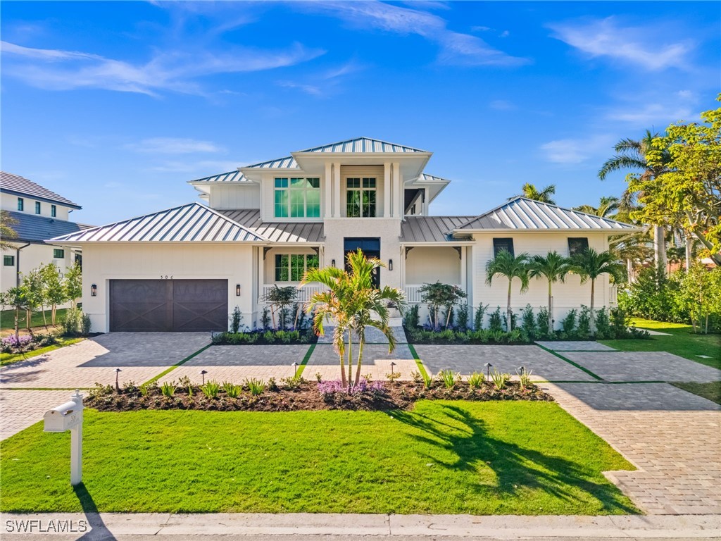 506 Neapolitan Ln Naples, FL 34103