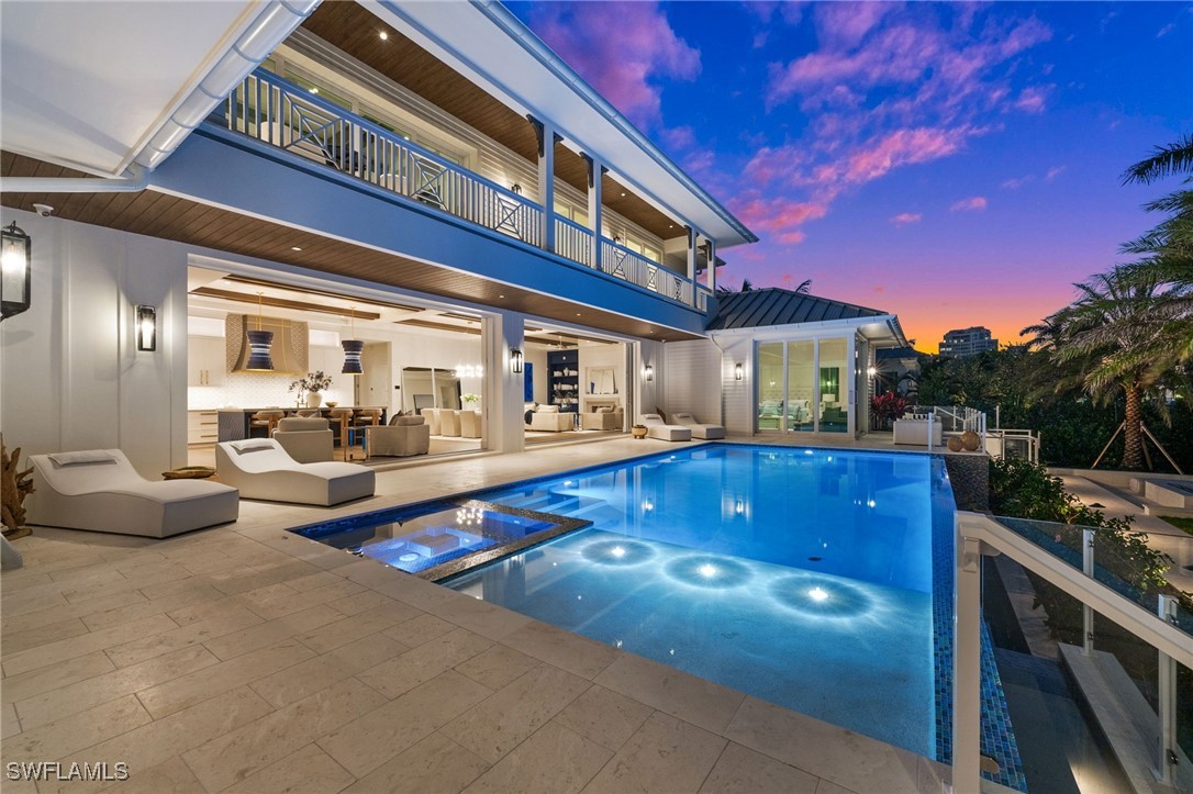 506 Neapolitan Ln Naples, FL 34103