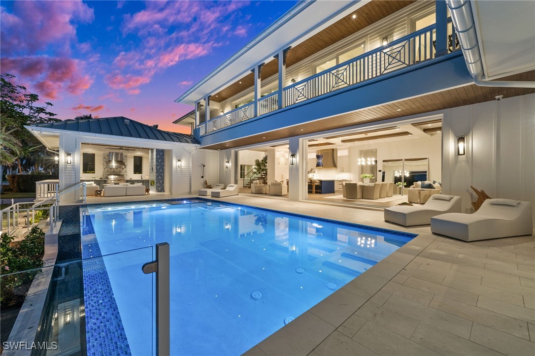 506 Neapolitan Ln Naples, FL 34103