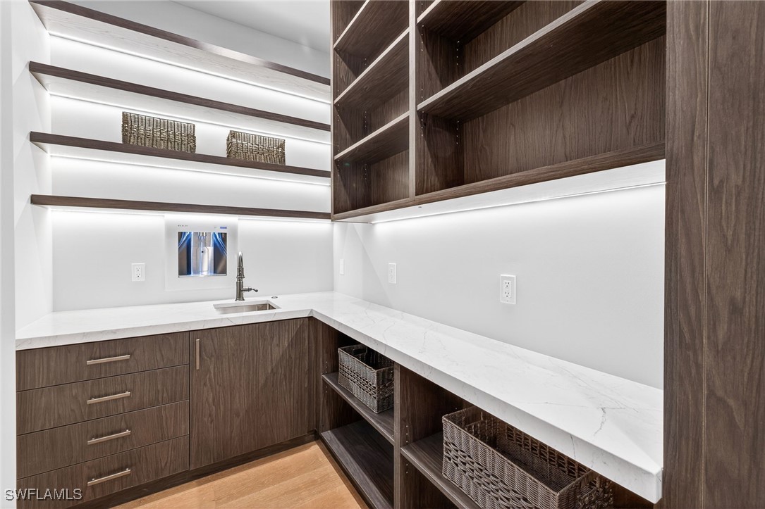 1456 Curlew Ave Naples, FL 34102