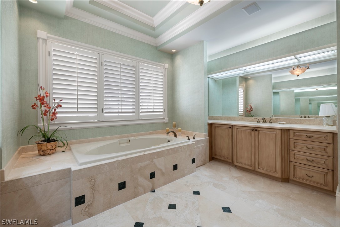 7264 Tilden Ln Naples, FL 34108