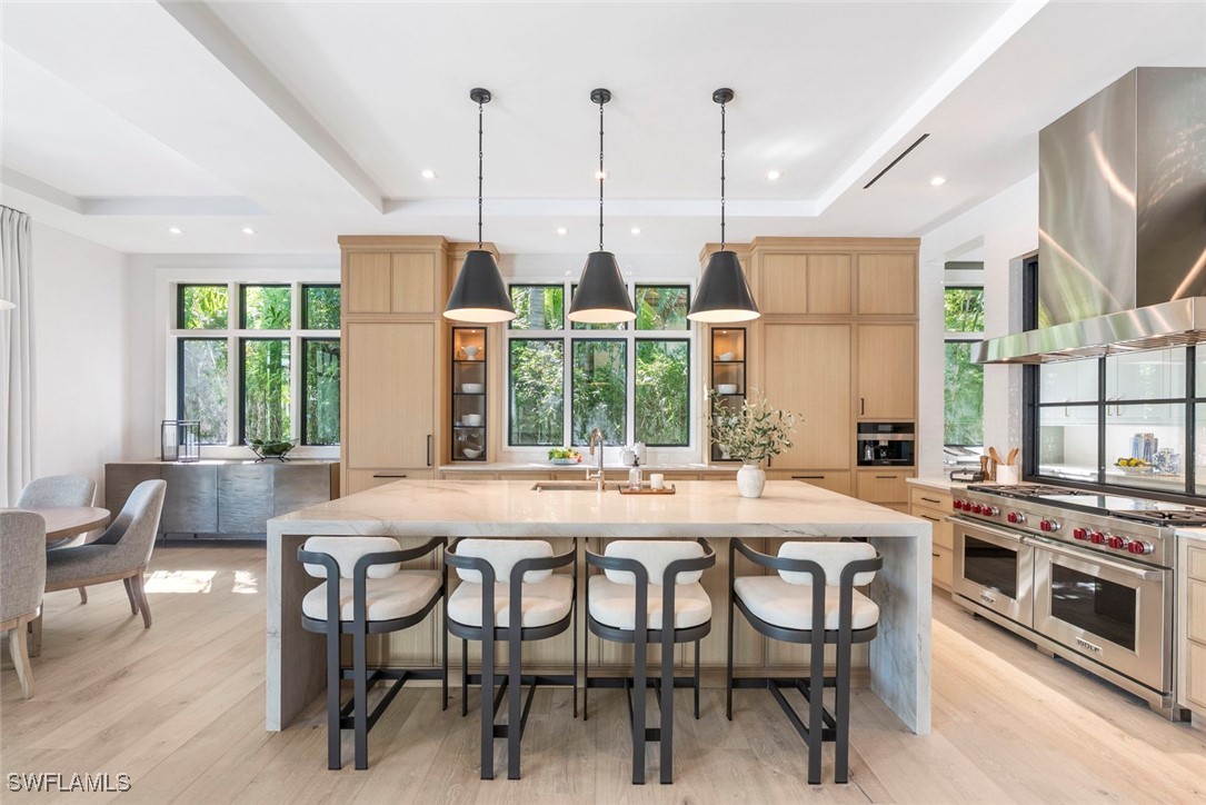 2231 Forrest Ln Naples, FL 34102