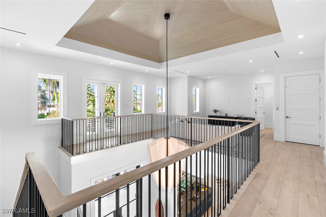 2231 Forrest Ln Naples, FL 34102