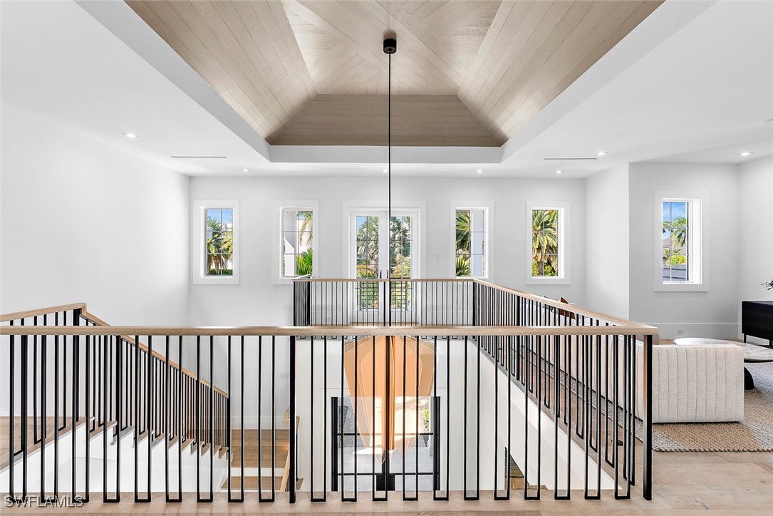 2231 Forrest Ln Naples, FL 34102