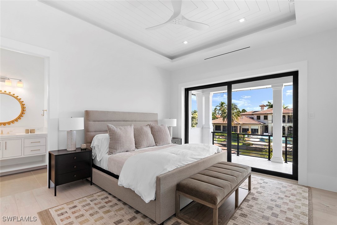 2231 Forrest Ln Naples, FL 34102